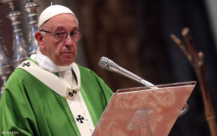 Ferenc pápa celebrálta a vatikáni zárómisét