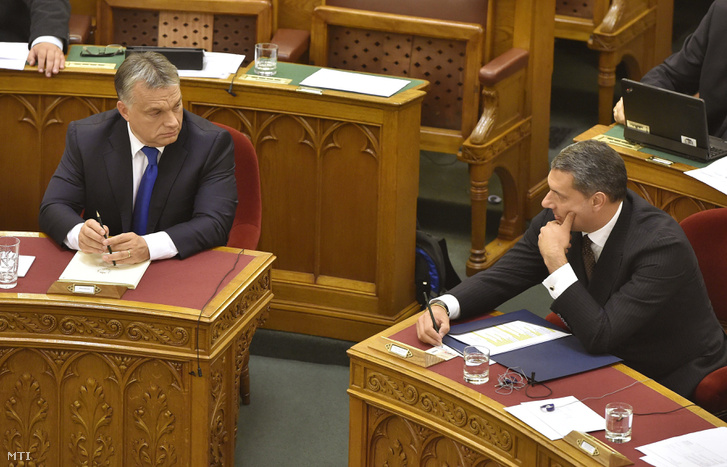Orbán Viktor és Lázár János