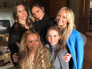 Némi módosítással ugyan, de végre tényleg ismét összeáll a Spice Girls
