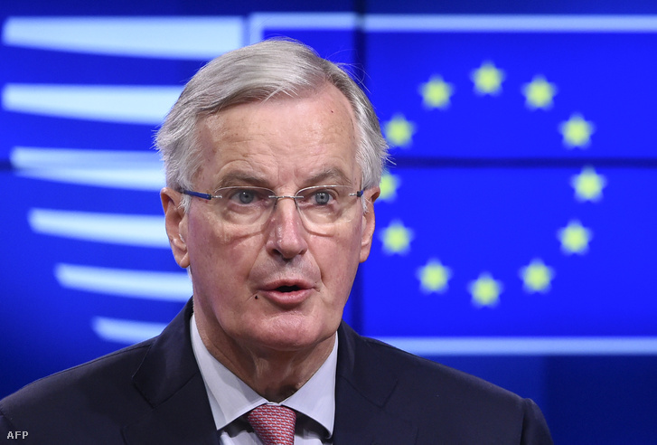 Michel Barnier, az Európai Unió brexit-ügyi képviselője sajtótájékoztatót tart Brüsszelben, 2018. november 15-én