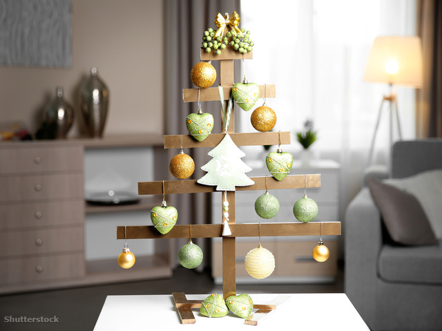 Egy alternatív karácsonyfa elkészítésébe az egész családot bevonhatod