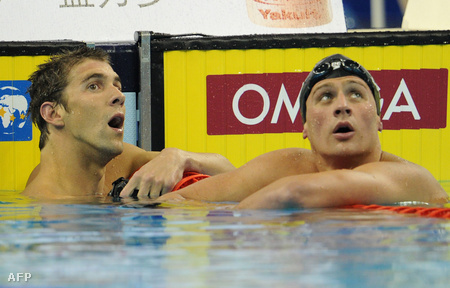 Phelps és Lochte a befutó után