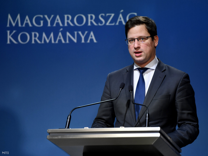 Chief of Staff Gergely Gulyás at the weekly government press conference on 13 December 2018