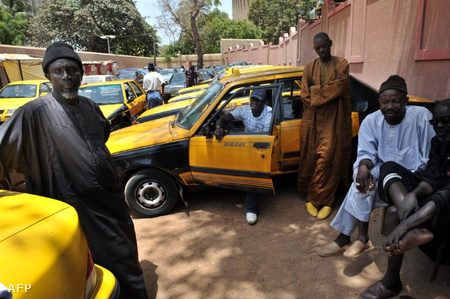 Import taxisofőrök Dakarban