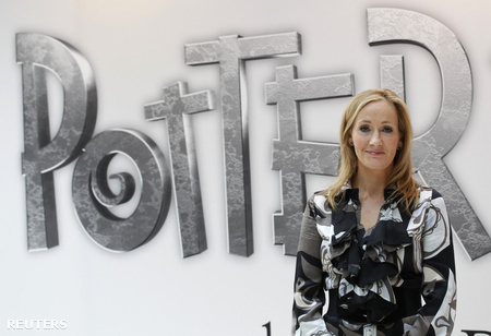 J.K. Rowling három nap leforgása alatt közel 350 millió forintot keres Potter-könyveivel