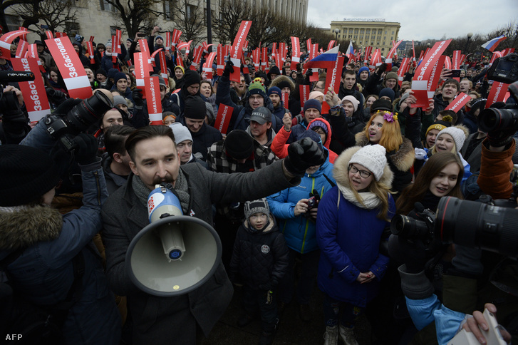Navalnij mellett tüntetők Moszkvában 2018. január 28-án