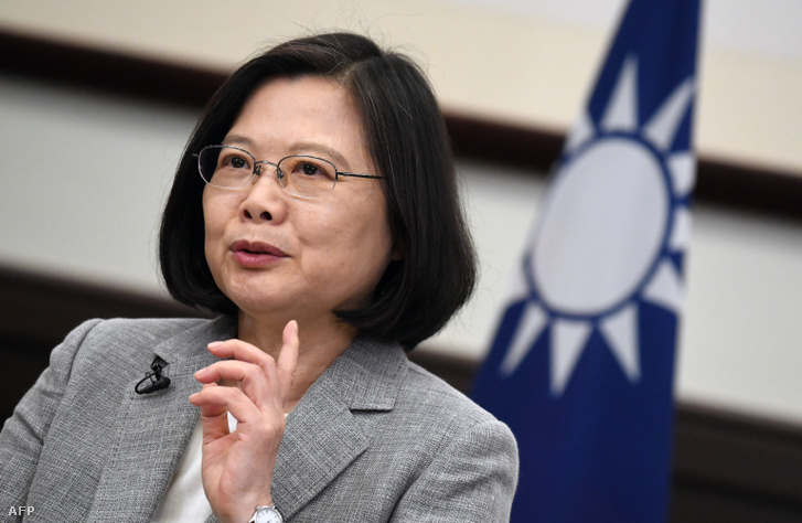 Tajvan elnöke Caj Jing-ven