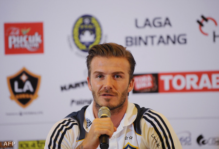 David Beckham egy dzsakartai sajtótájékoztatón, a november 30-i Indonézia elleni meccs előtt.