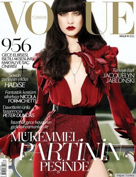 VOGUE-TURKEY-DECEMBER-2011