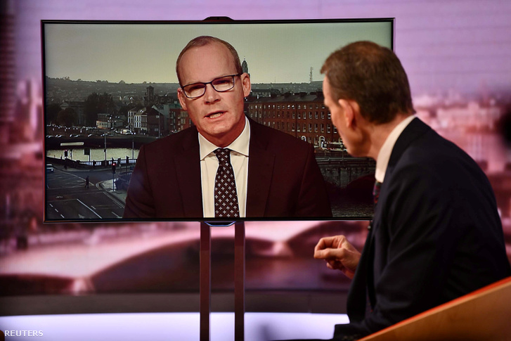 Simon Coveney a BBC-nek nyilatkozik 2019. január 27-én.