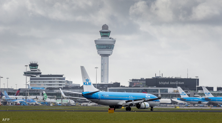 Schiphol repülőtér Amszerdamban