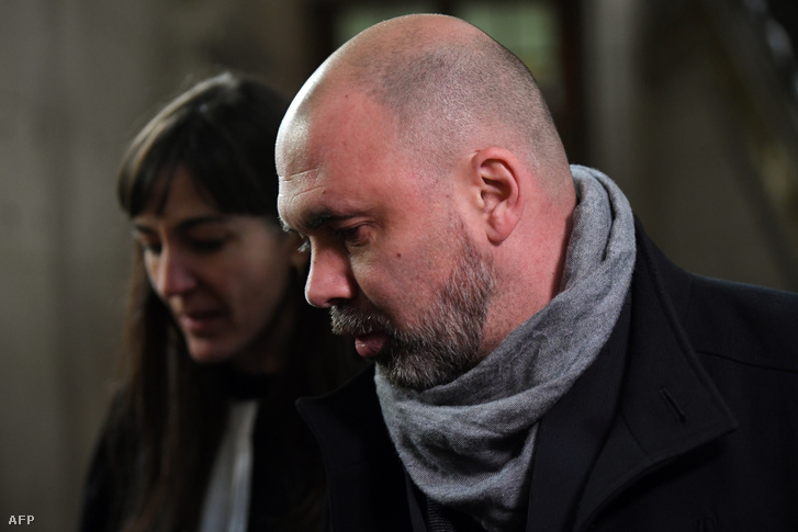 Nicolas Redouane az egyik francia rendőr, akit Emily Spanton ellen elkövetett nemi erőszak miatt elítéltek