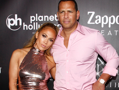 Jennifer Lopez és a pasija óriási zabálással ünnepelték a diétájuk végét