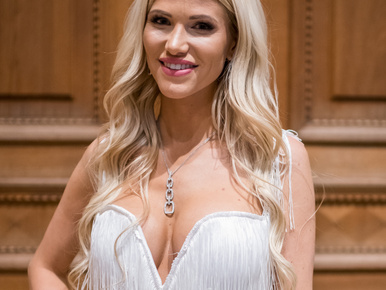 Vasvári Vivien posztolta a szüléséről készült videót