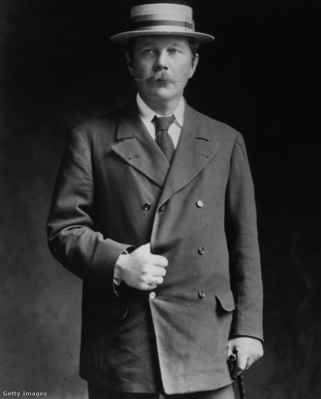 Sir Arthur Conan Doyle, 1905 környékén: lerí róla, hogy született detektív