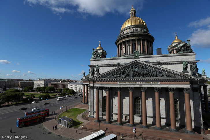 Szentpétervári Izsák székesegyház