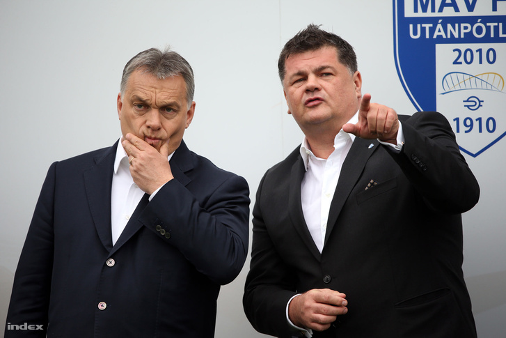 Orbán Viktor és Nyerges Zsolt 2016-ban a Tiszaligeti Stadion avatóján