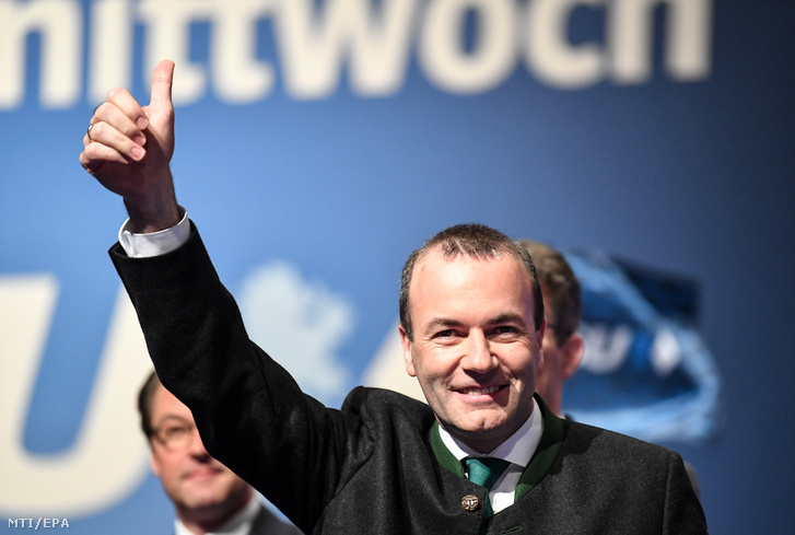 Manfred Weber, az Európai Néppárt, az EPP frakcióvezetője és csúcsjelöltje az európai parlamenti választásokon, a bajor Keresztényszociális Unió (CSU) hamvazószerdai rendezvényén Passauban 2019. március 6-án.