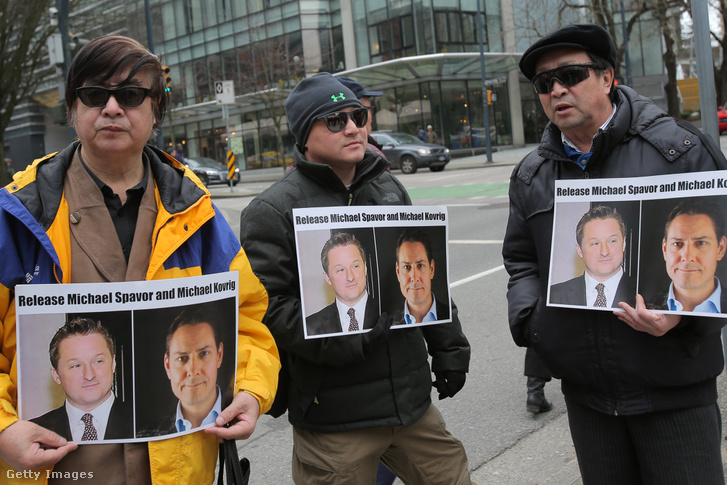 Michael Spavor és Michael Kovrig szabadon engedését követelik tüntetők Vancouverben.