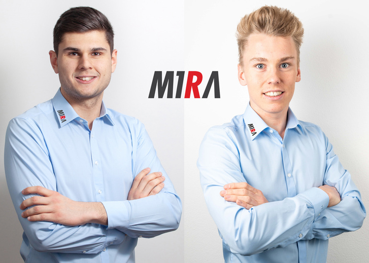 A M1RA két 2019-es pilótája, Nagy Dániel (b) és Luca Engstler (j)