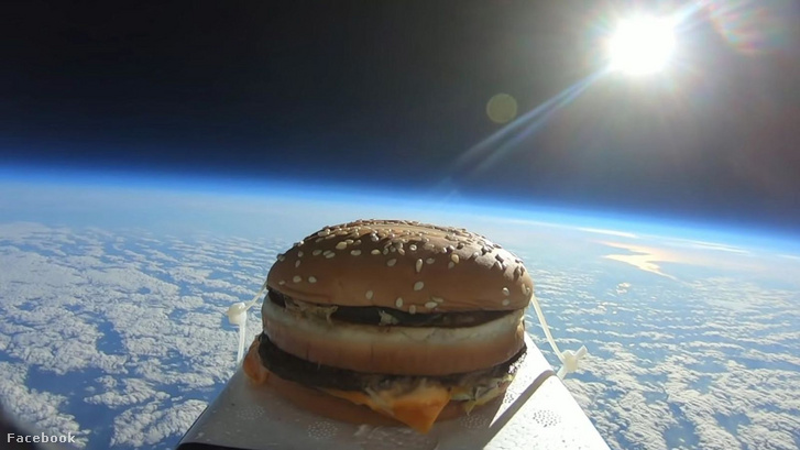 skynews-burger-sent-into-space 4622369