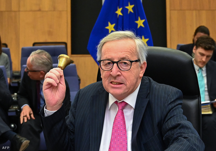 Jean-Claude Juncker, az Európai Bizottság elnöke megnyitja a bizottság heti ülését Brüsszelben 2019. április 3-án