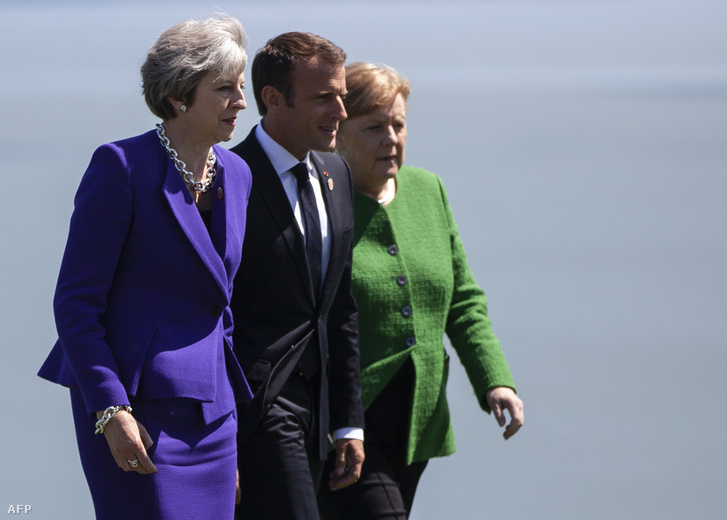May, Macron és Merkel 2018-ban a G7 csúcson