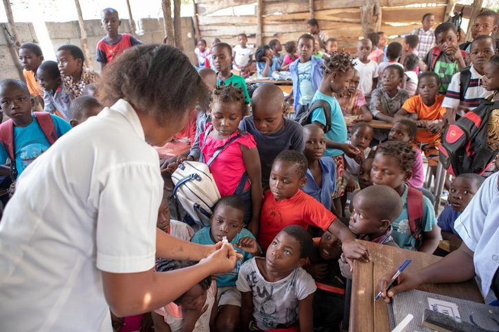 mozambique-cyclone-idai-amelia-mateos-oral-cholera-vaccine