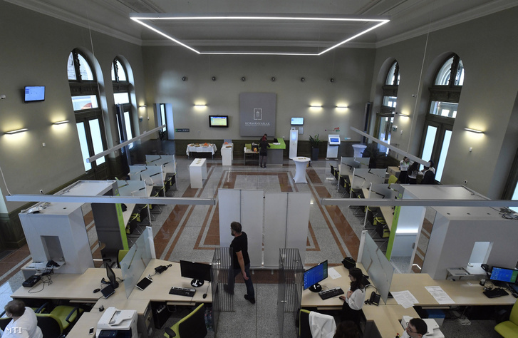 Government office at Keleti railway station