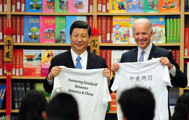 Csi Jinping miniszterelnök-helyettes és Joe Biden alelnök