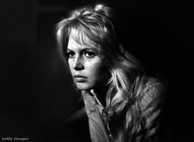 Brigitte Bardot a szokásos póz nélkül