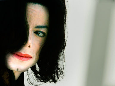 Michael Jackson volt testőre is meg akar szólalni a popsztárt ért vádakkal kapcsolatban