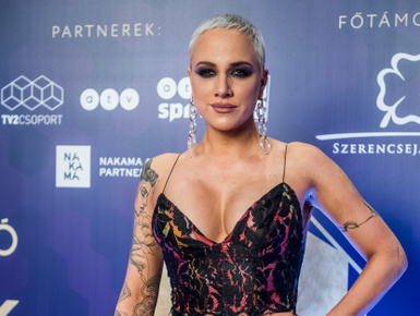 Így kímélik Tóth Gabit a TV2-nél a forgatásokon terhessége miatt