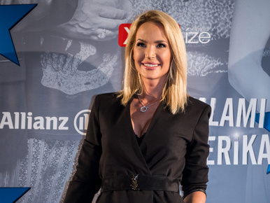 Félreértették Zimány Linda pusziját: nem jár  Guzmics Richárddal