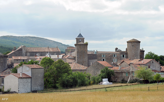 Sainte-Eulalie-de-Cernon (Aveyron), egykori templomos vár