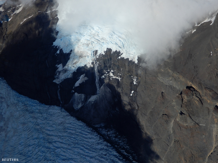 A dél-patagóniai jégmező töredező széle