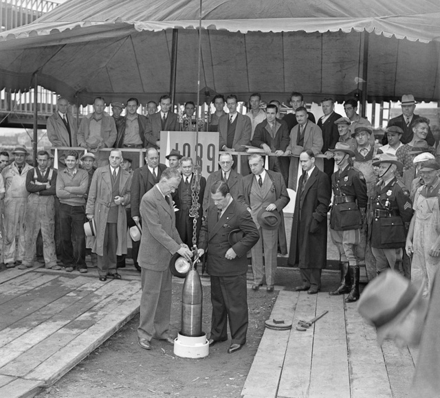 1939-ben a földbe engedik az időkapszulát a New York-i világkiállításon