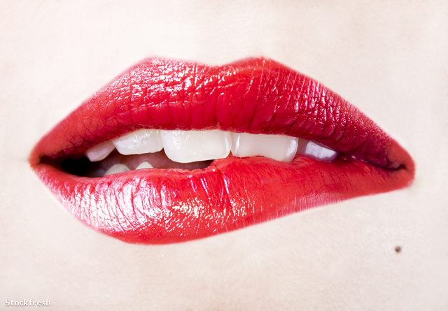 stockfresh 280426 sexy-girl-lips sizeM