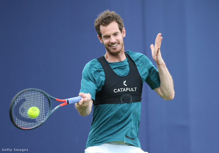 Andy Murray gyakorol az Fever Tree Championshipsen