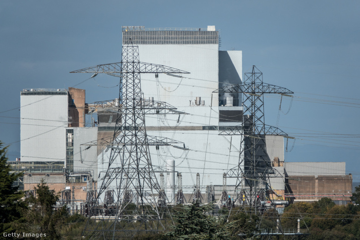 A Hinkley Point B atomerőmű, e mellett épül a Hinkley Point C. (A Hinkley Point A-t már lekapcsolták.)