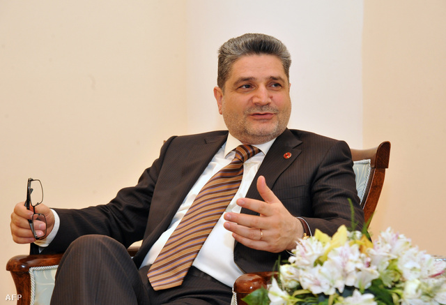 Tigran Szarkiszian, örmény miniszterelnök (Köztársaság párt ).