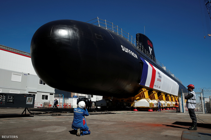 Franciaország legújabb Barracuda osztályú tengeralattjárója Cherbourgban 2019. július 5-én