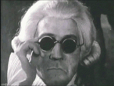 Edmond Van Daële mint Maximilien Robespierre, Abel Gance Napoléonjában. Forrás: Giphy