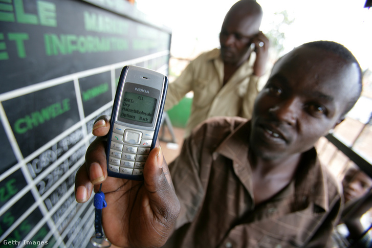Információs pont helyi farmereknek Kenyában 2007-ben.