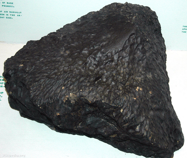 Kúp alakú meteorit