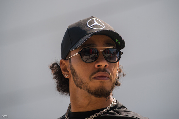 Lewis Hamilton a Mercedes brit versenyzője a Forma-1-es Magyar Nagydíjon.