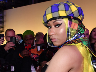Nicki Minaj elég agresszíven oltja az oldalán gyűlölködőket