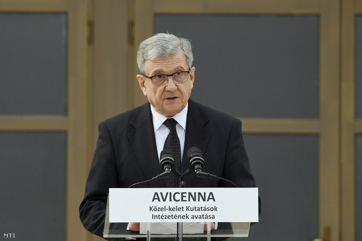 Academic Miklós Maróth, director of Avicenna Middle-East Research Centre speaking at the opening of the institute's building on 9 April 2019.