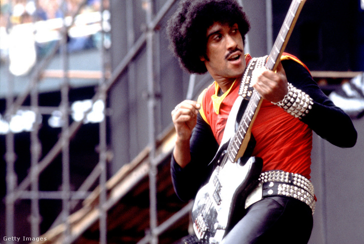 Phil Lynott a Thin Lizzy koncertjén 1979-ben, Chicagóban