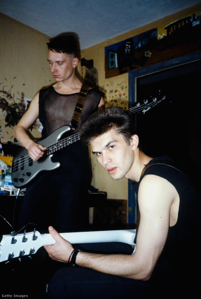 Egy 1987-es fotó a Kino együttes két tagjáról, ők Jurij Kaszparjan és Gusztav Gurjanov